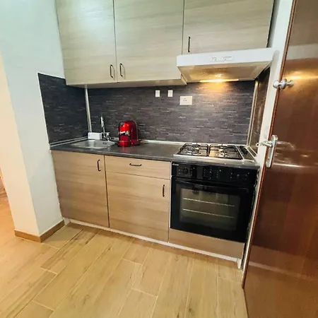 La Casa Della Rondine Appartement *